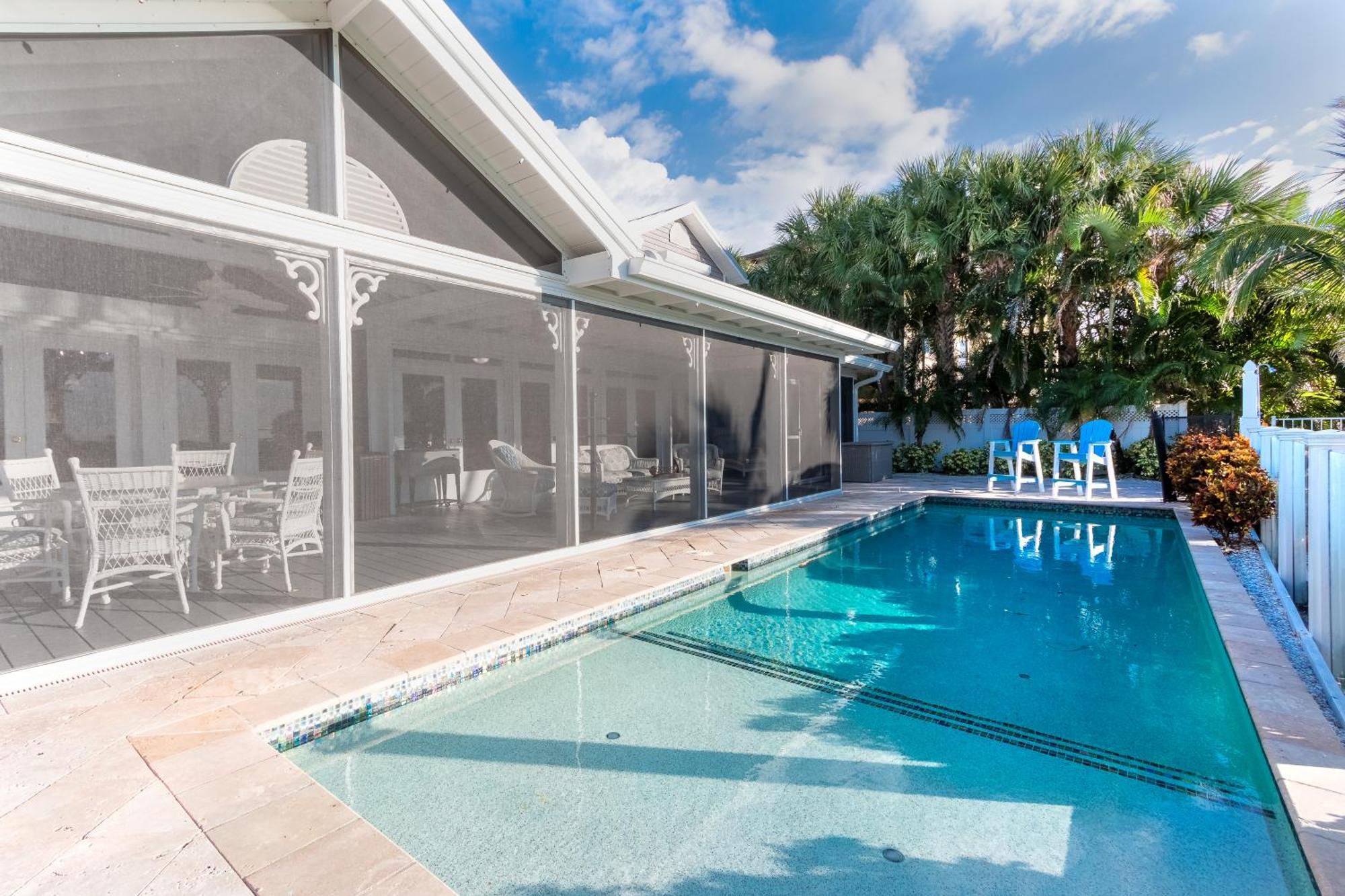 Sunset Breeze - Beachfront Pool Home - Monthly Rental 클리어워터 비치 외부 사진