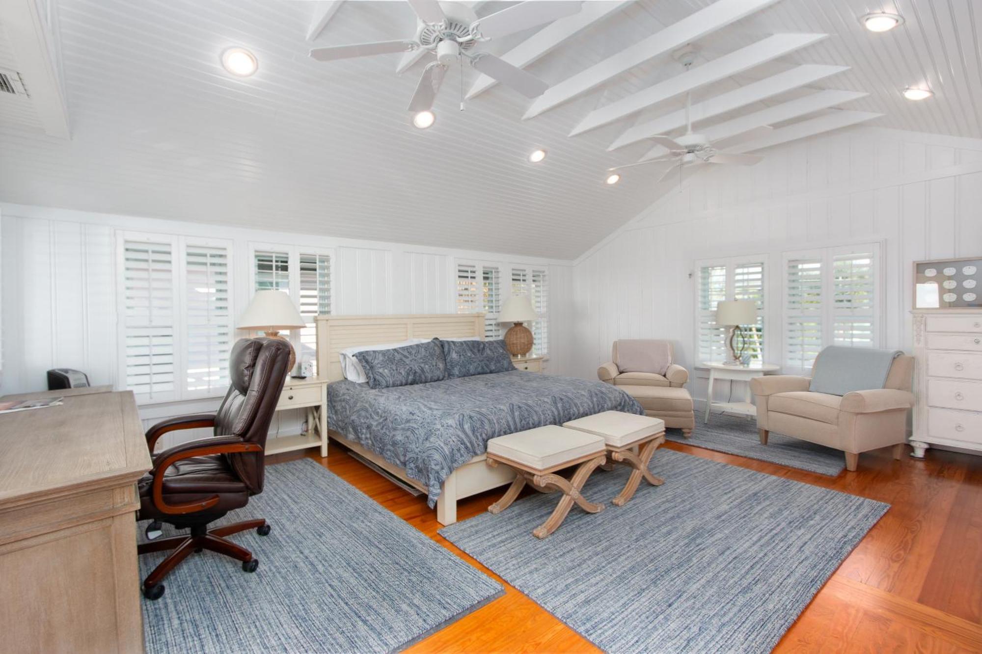 Sunset Breeze - Beachfront Pool Home - Monthly Rental 클리어워터 비치 외부 사진